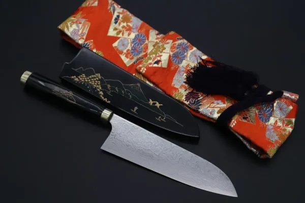 Urushi & Makie “Mt. Fuji Motif” R-2 Custom Diamond Damascus STU-41 Santoku Knife 180mm (7′)